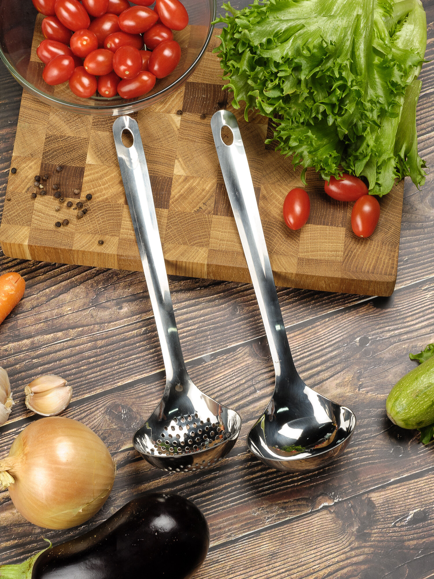 Набор кухонных приборов Mirus Group, половник и шумовка из нержавеющей стали, длинна 28 см