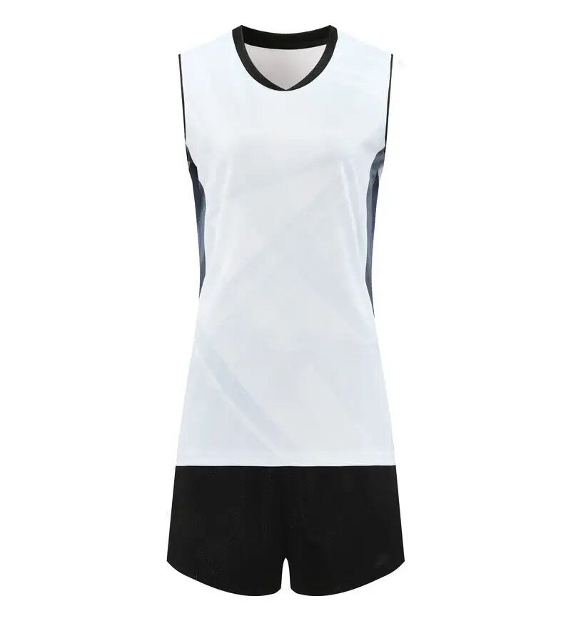 Форма спортивная  размер M белый