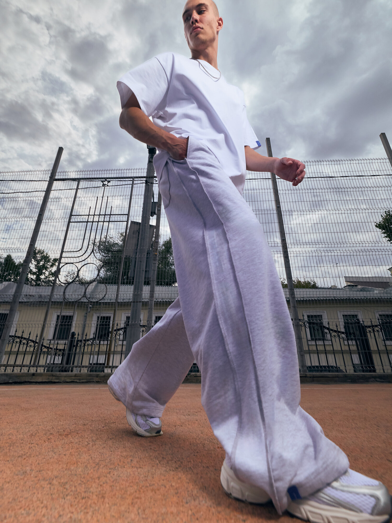 Брюки спортивные NEZEVAI размер M серый меланж