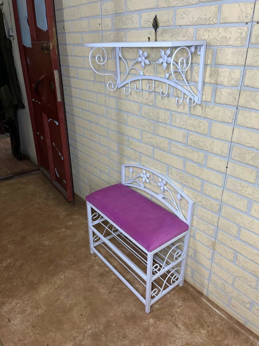 Кованая прихожая, Студия кованой мебели Нива, цвет белый/малиновый