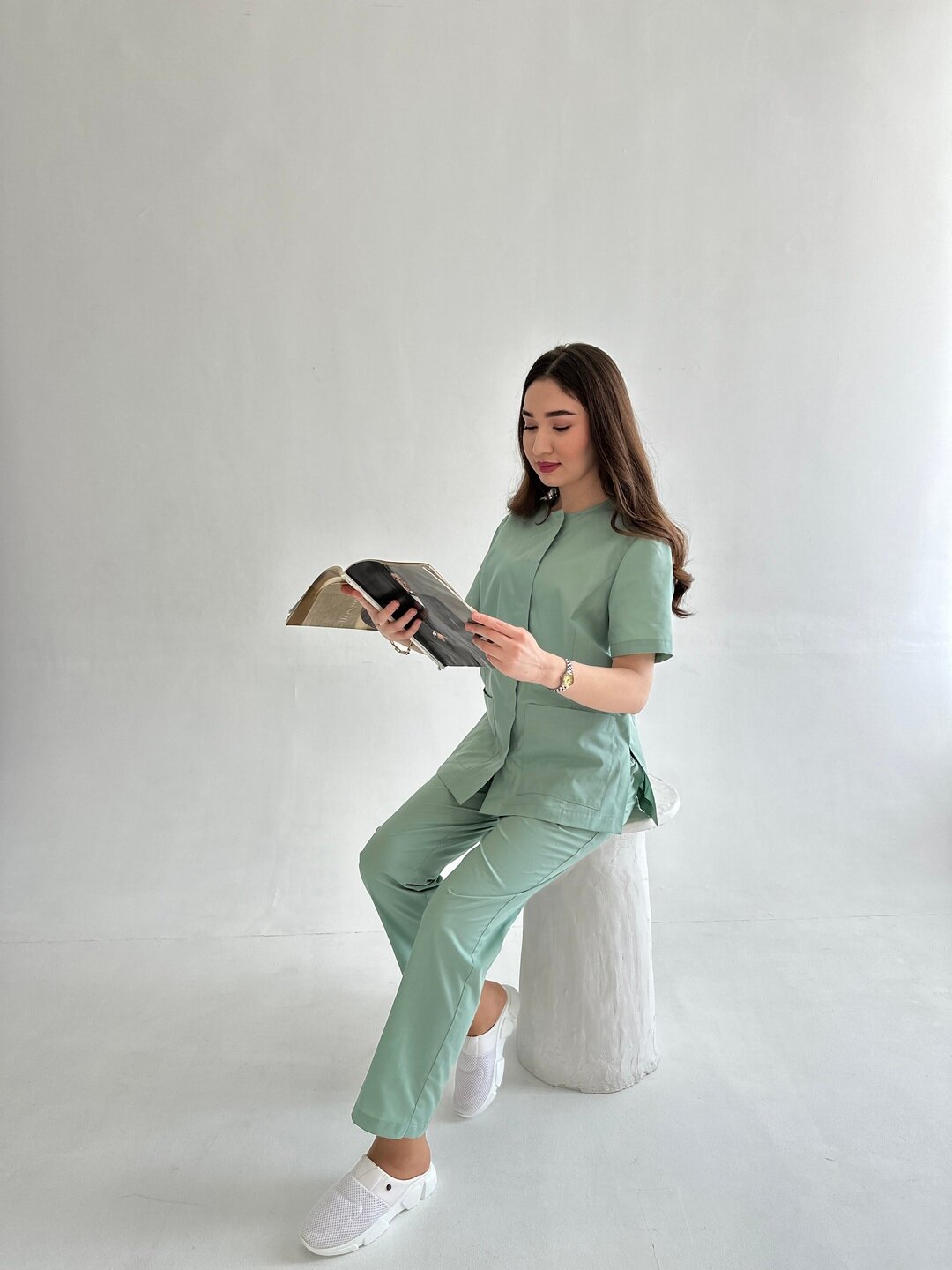 Женский медицинский костюм из лавсана с коротким рукавом от easYOUform — фото 1