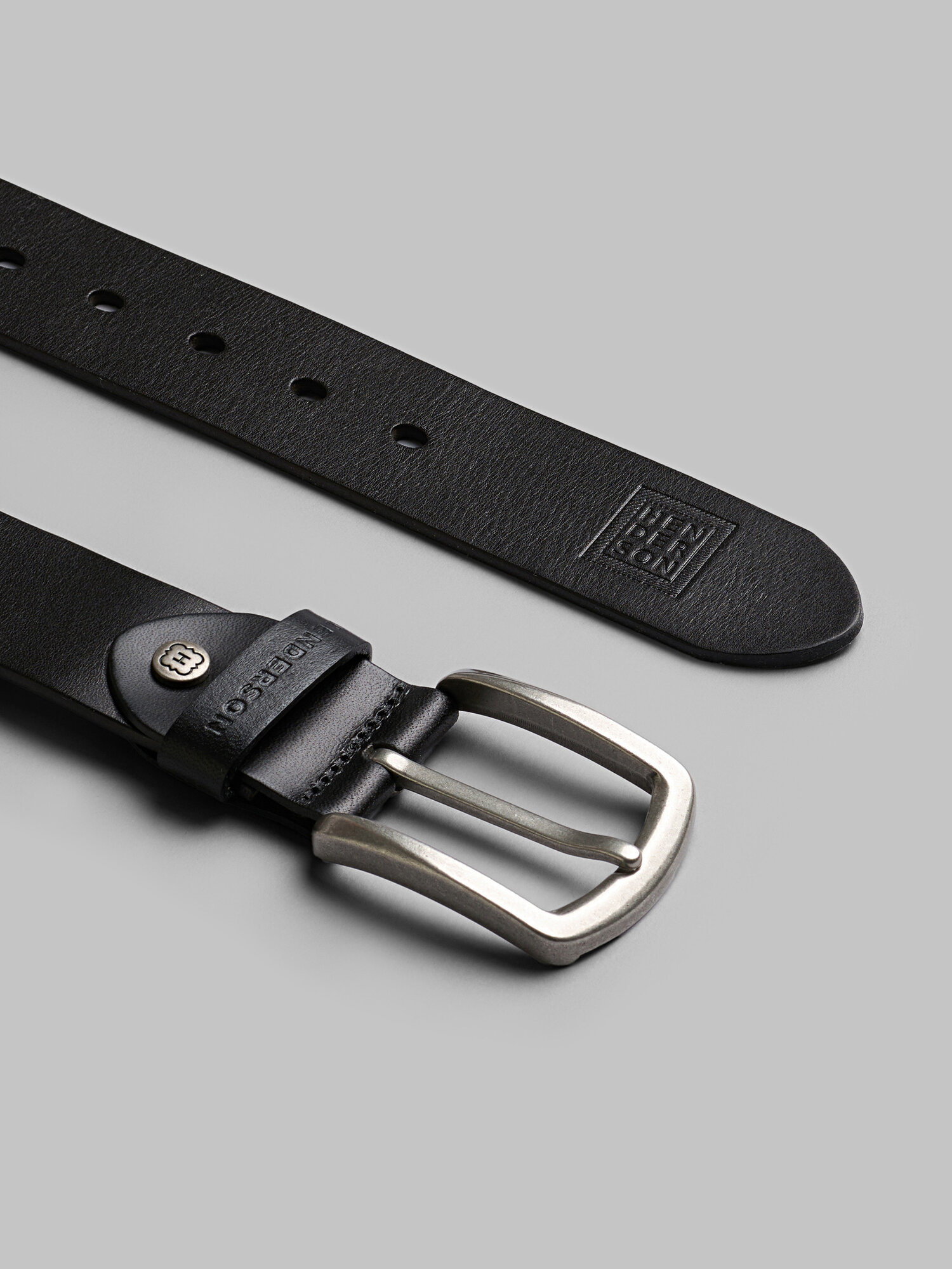 Ремень HENDERSON для мужчин, размер 115, черный — фото 1