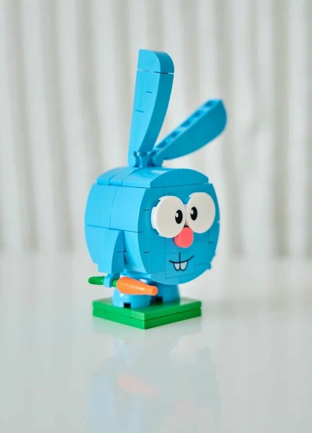 Конструктор Смешарики BrickLabs: Крош, AB-1501 — фото 1