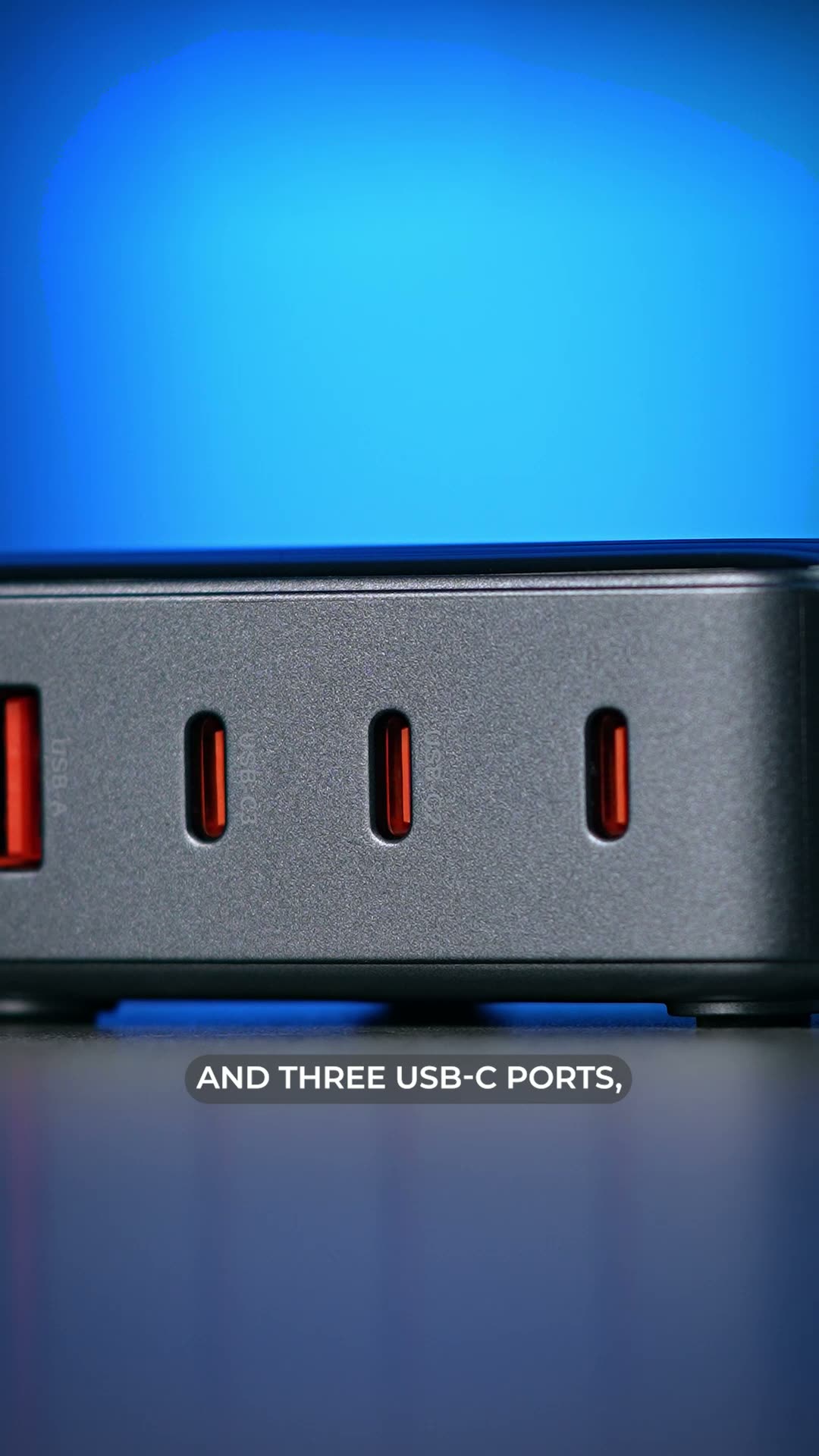 Зарядное устройство Green Lion GaN, 100Вт, 3 порта, Type-C, USB-A — фото 1