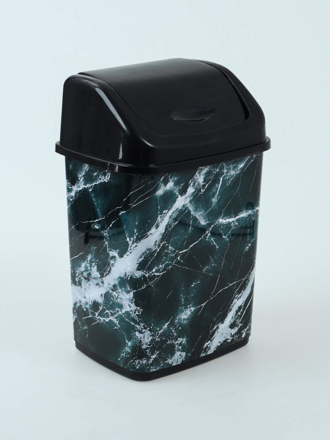 Урна универсальная, самозакрывающаяся, пластиковая, эстетичная, удобная для дома и офиса.