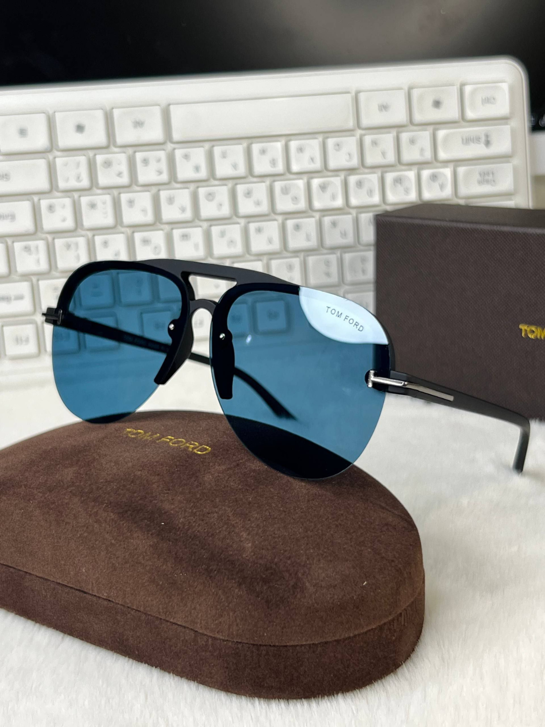 Солнцезащитные очки