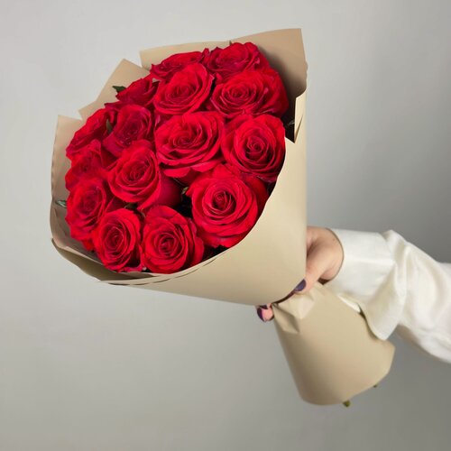 Изображение товара Букет цветов из 15 красных роз Россия 40 см