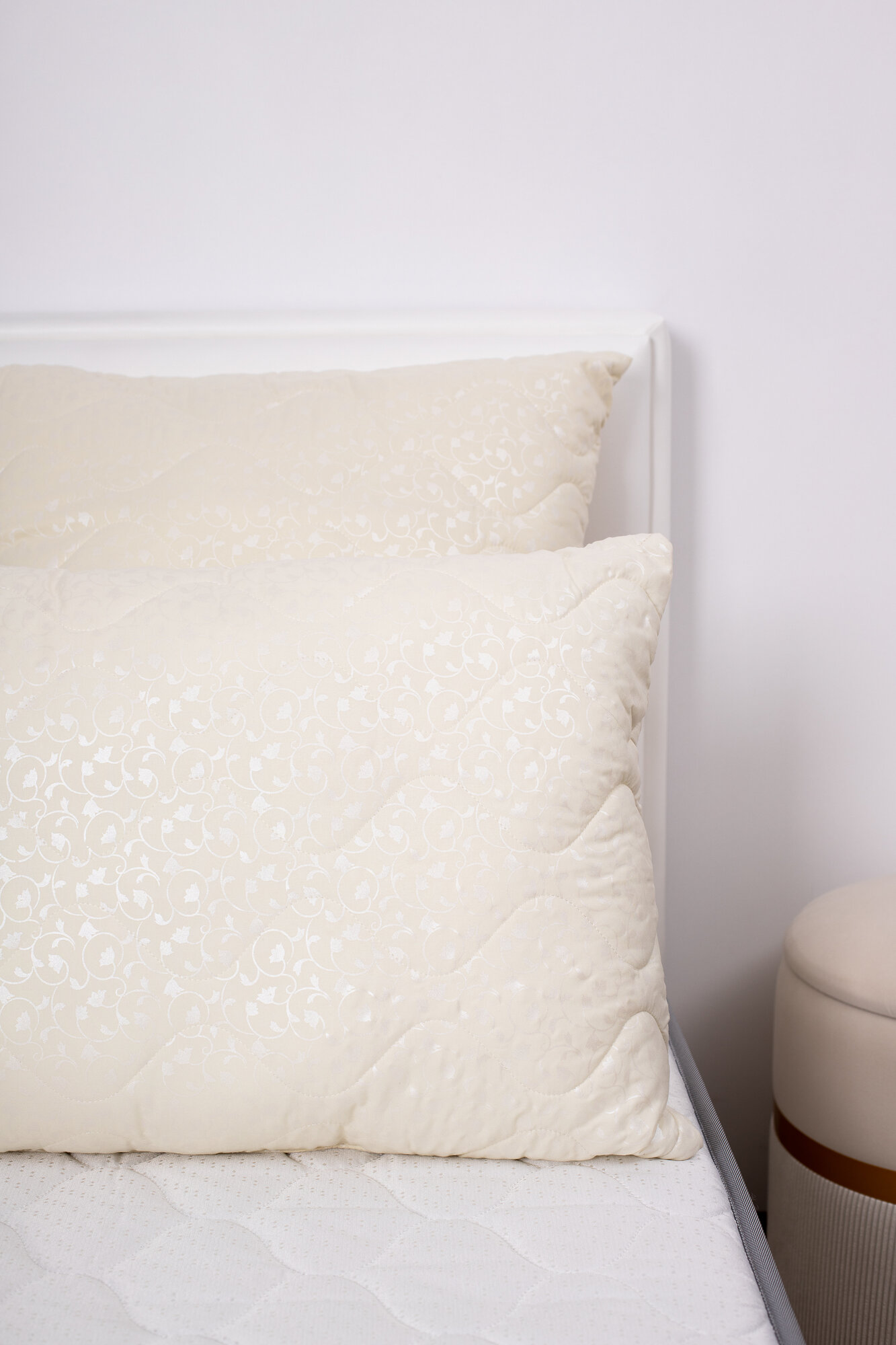 Подушка 50х70 для сна Milanika Комфорт, бамбук, гипоаллергенная, белая — фото 1