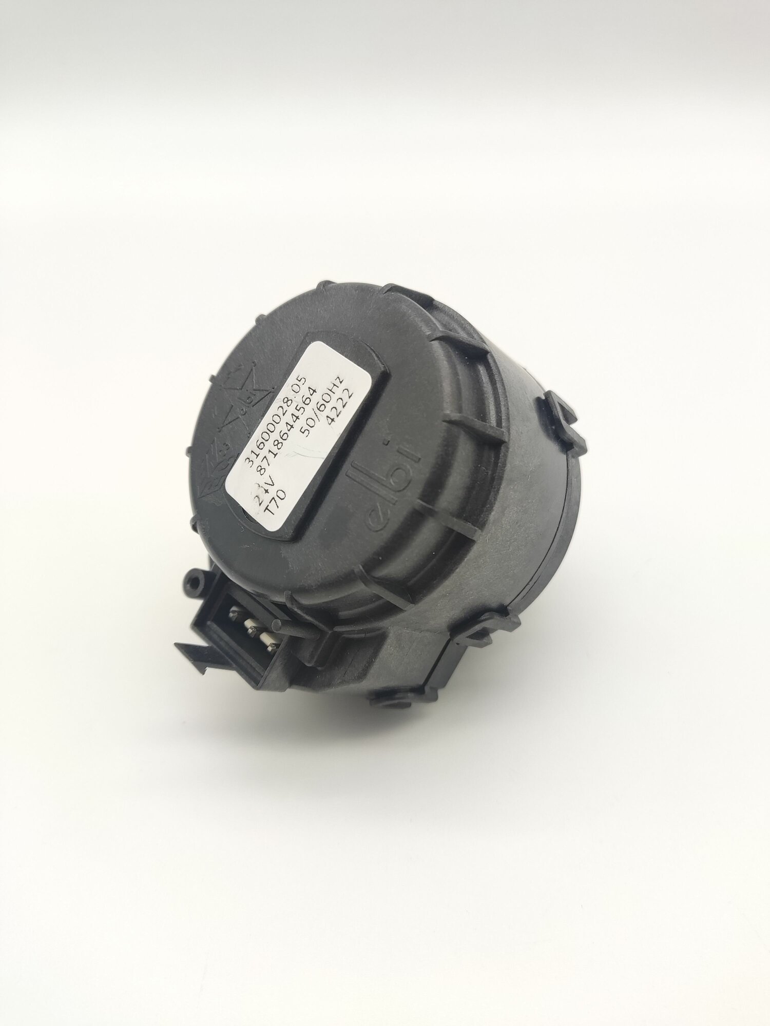 Привод трехходового клапана Bitron 24v на газовые котлы Bosch Buderus 8718644564 31600028.05 31600028