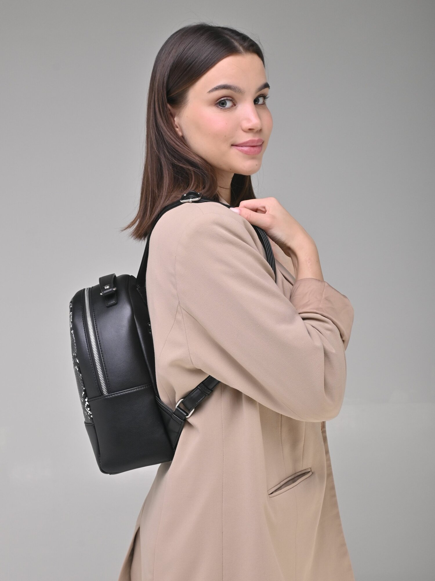 Сумка-рюкзак Daniele Patrici, черный — фото 1