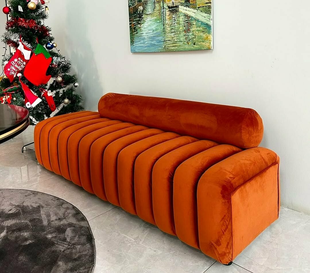 Диван прямой 