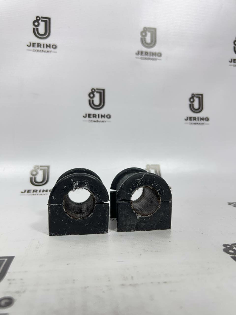 Комплект втулок переднего стабилизатора на Chery Tiggo 7 - 7 Pro Max, Omoda C5, оригинал, 202000405AA/202000406AA — фото 1