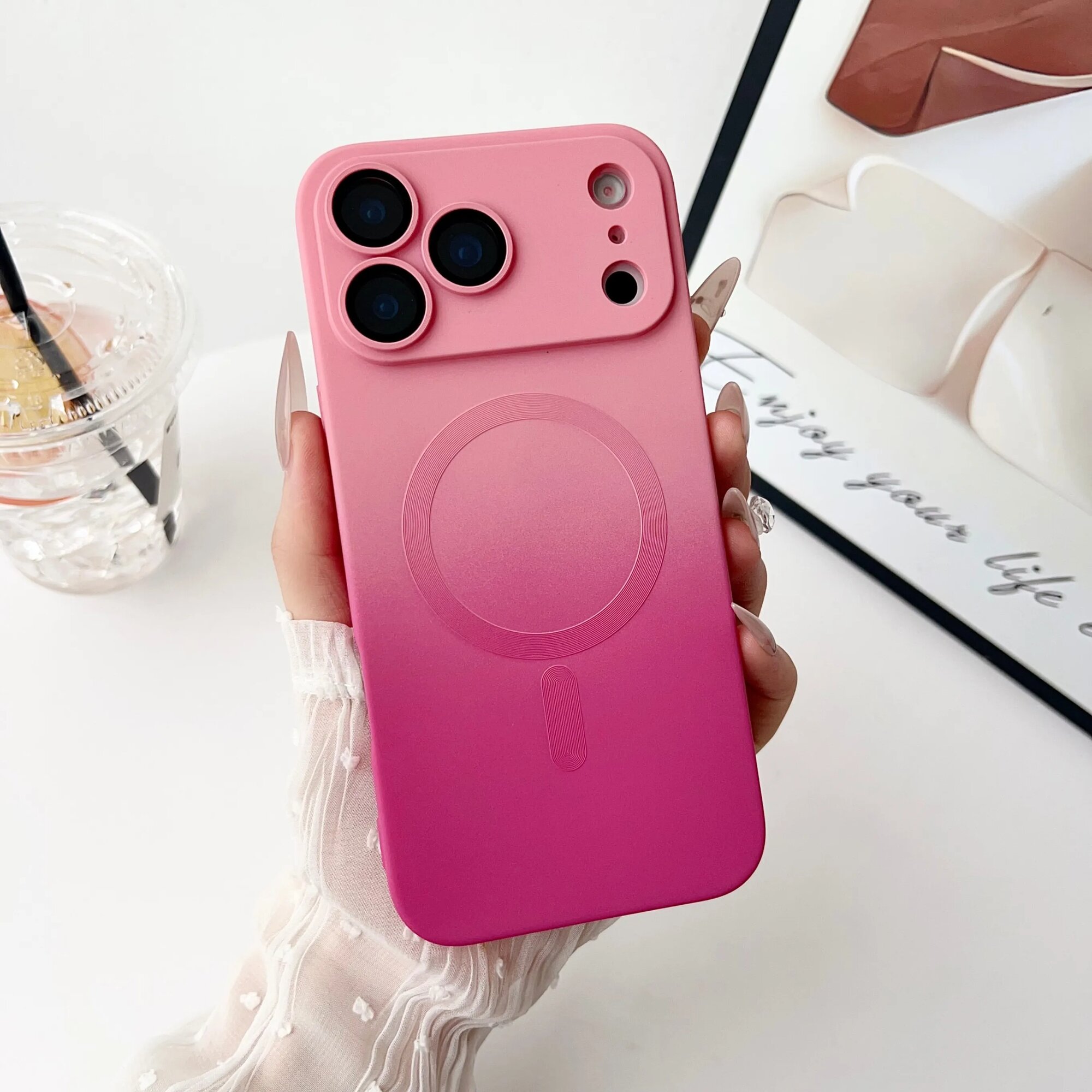 Розовый чехол MagSafe для iPhone 17 Rose Pink