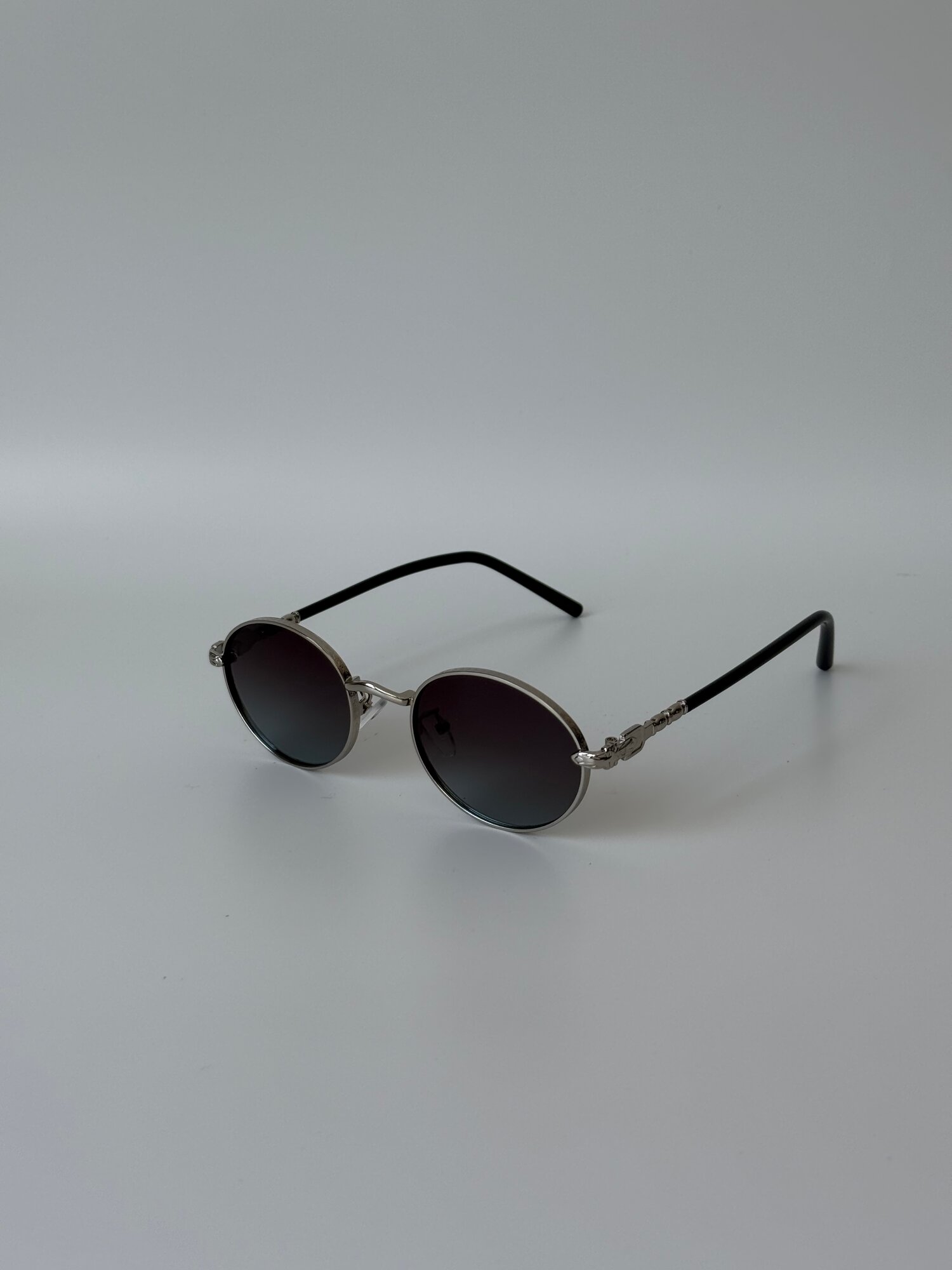 Солнцезащитные очки REALE 