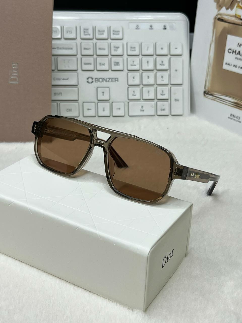 Солнцезащитные очки