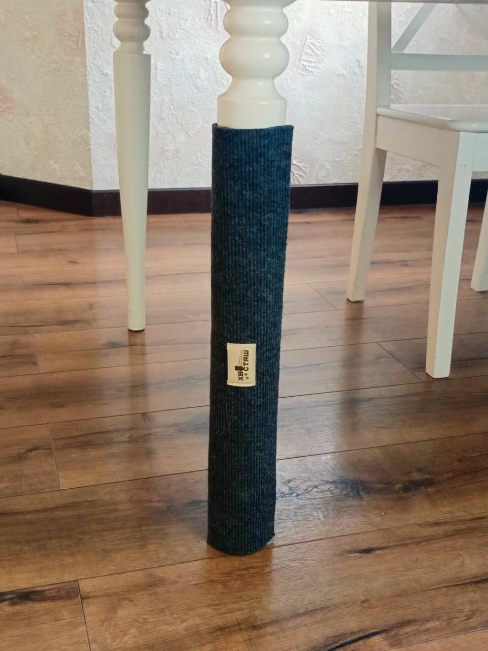 Картинки Когтеточка ХВОСТЯШ, на ножку, на липучке, для кошек и собак, 30x50 см