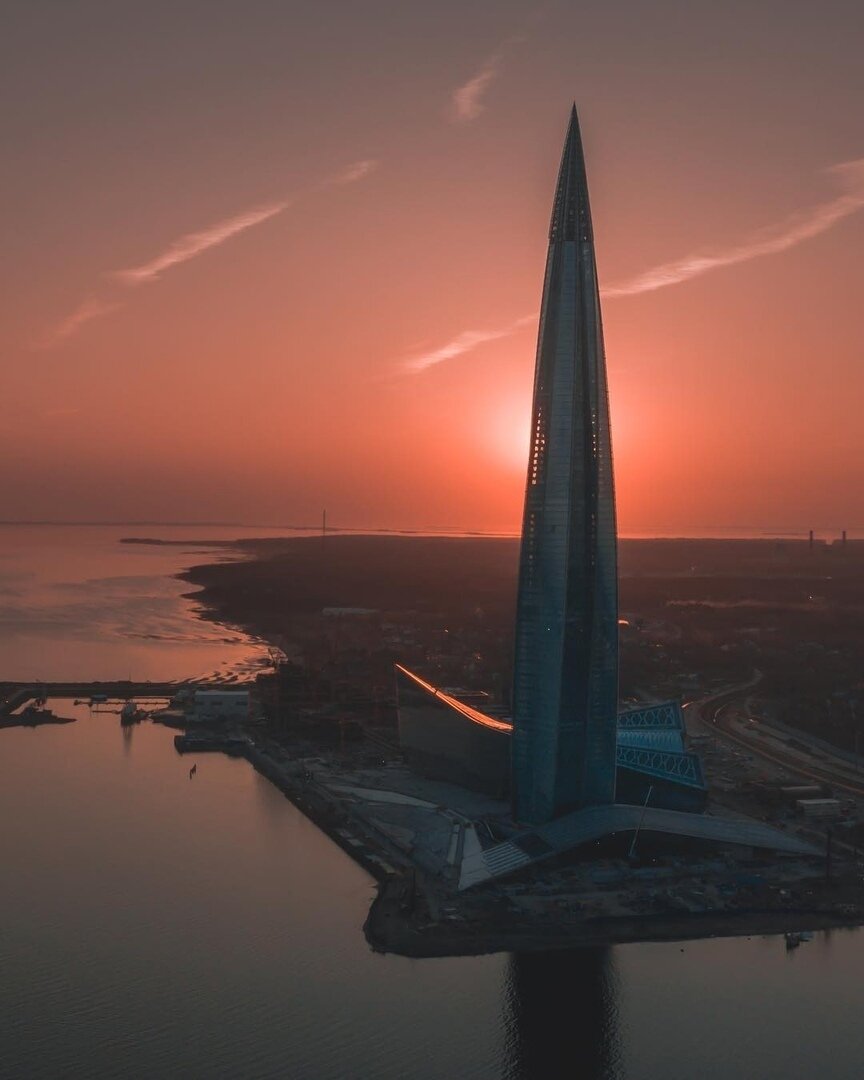 Постер   Плакат   Лахта Центр на Закате   формат А4  без рамки  цифровая печать 
