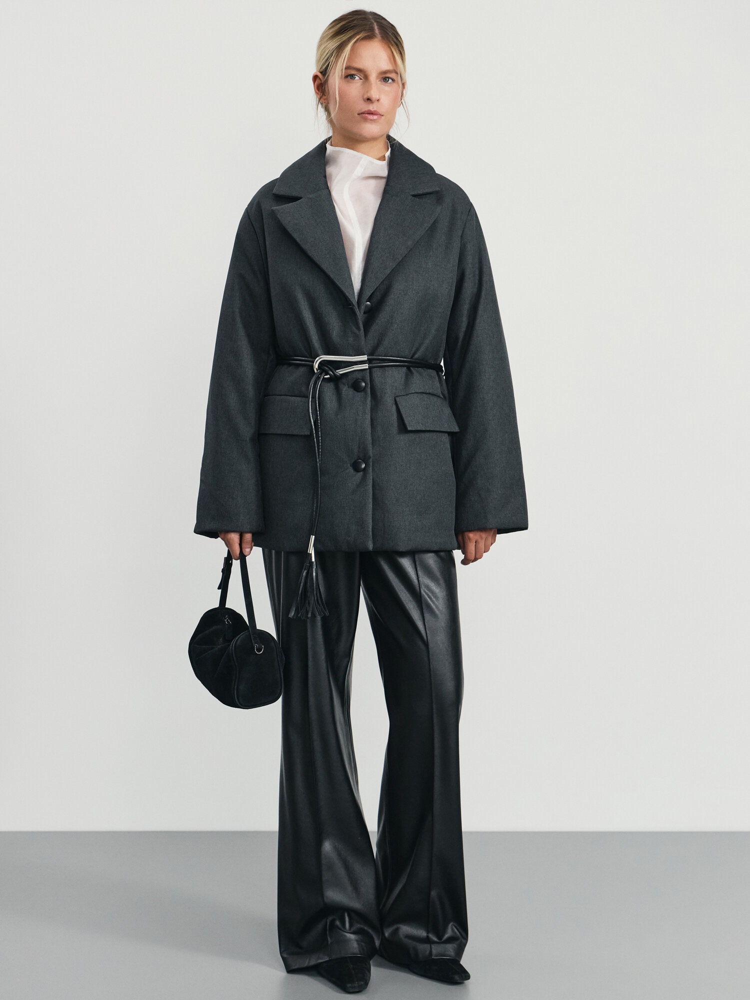 Куртка Zarina размер S (RU 44) серый