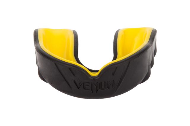 Капа боксерская Venum Challenger Black/Yellow (Взрослый размер)