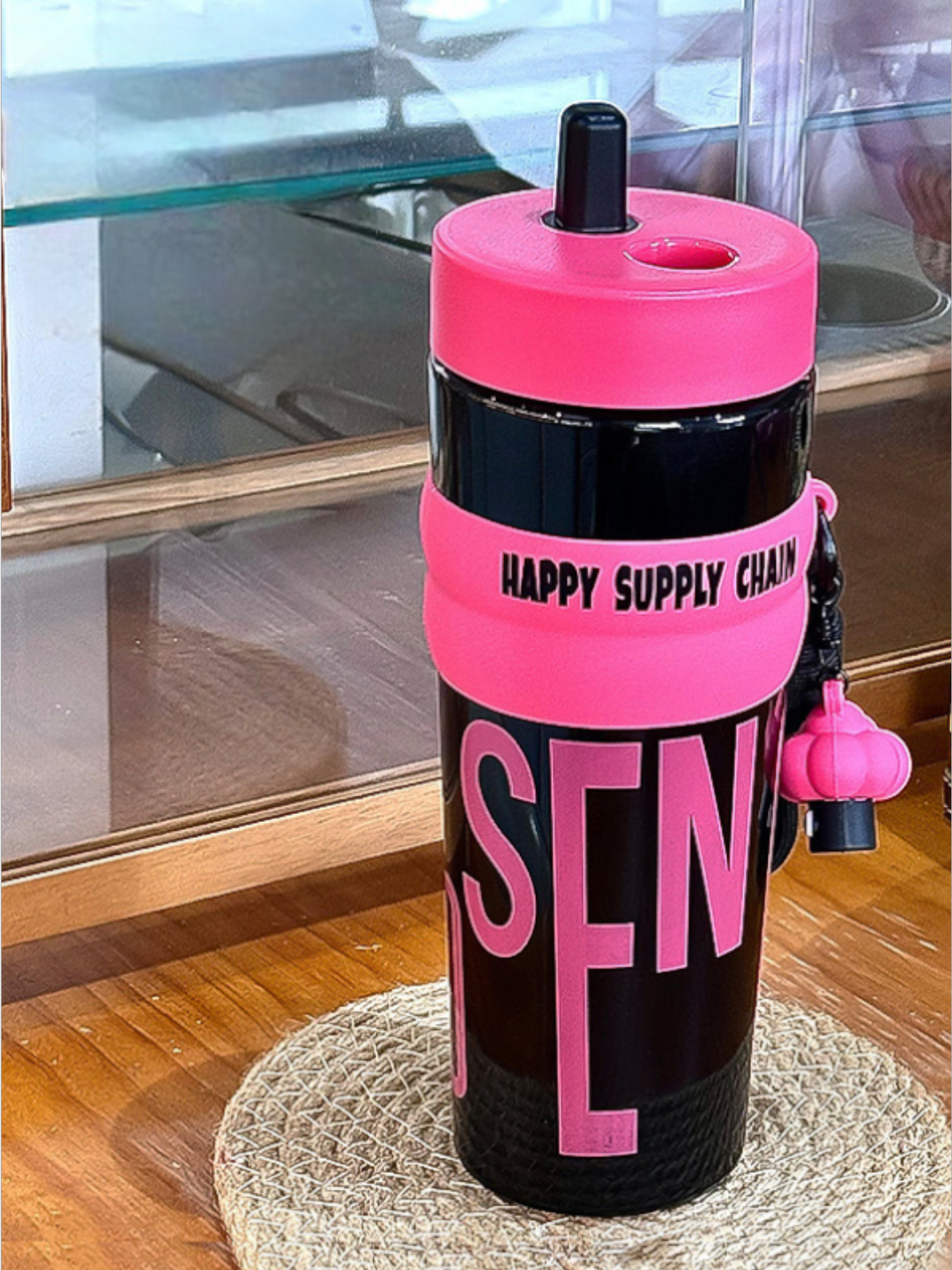 Пластиковая бутылка с трубочкой - 950 мл, термостойкая, для спорта и путешествий