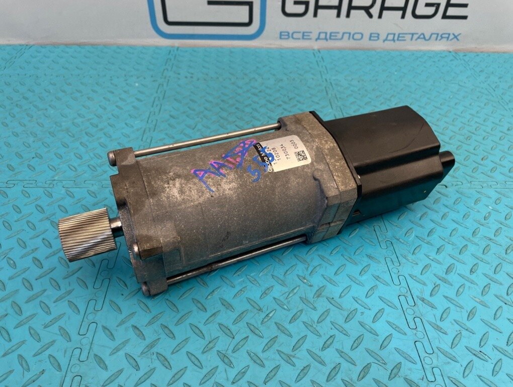Сервопривод рулевой рейки Mercedes-Benz S-Class 2013 W222 278.929 4.7 OEM A2224603900