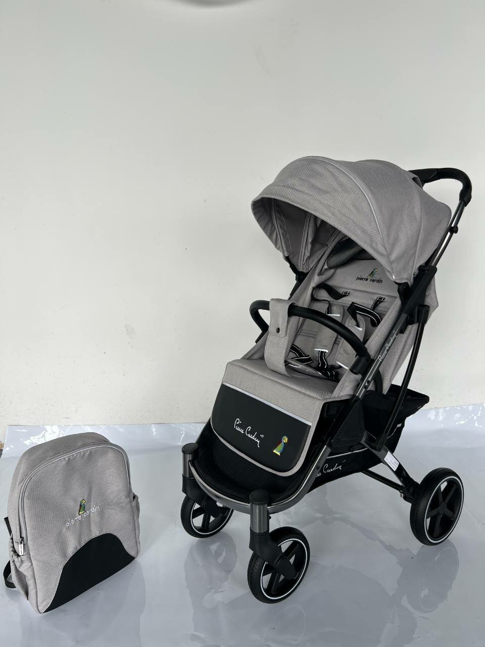 Коляска Piere cardin PC 666