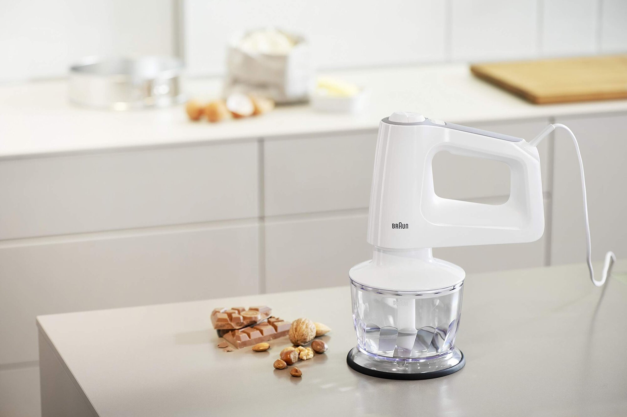 Миксер Braun HM 3135, мощность 500Вт, 5 скоростей, 6 насадок, измельчитель