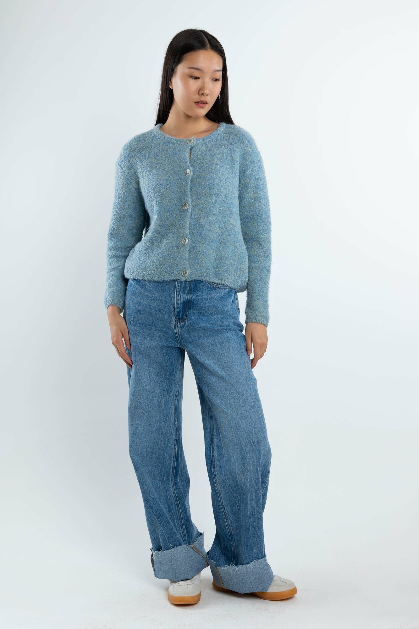 Джинсы широкие 