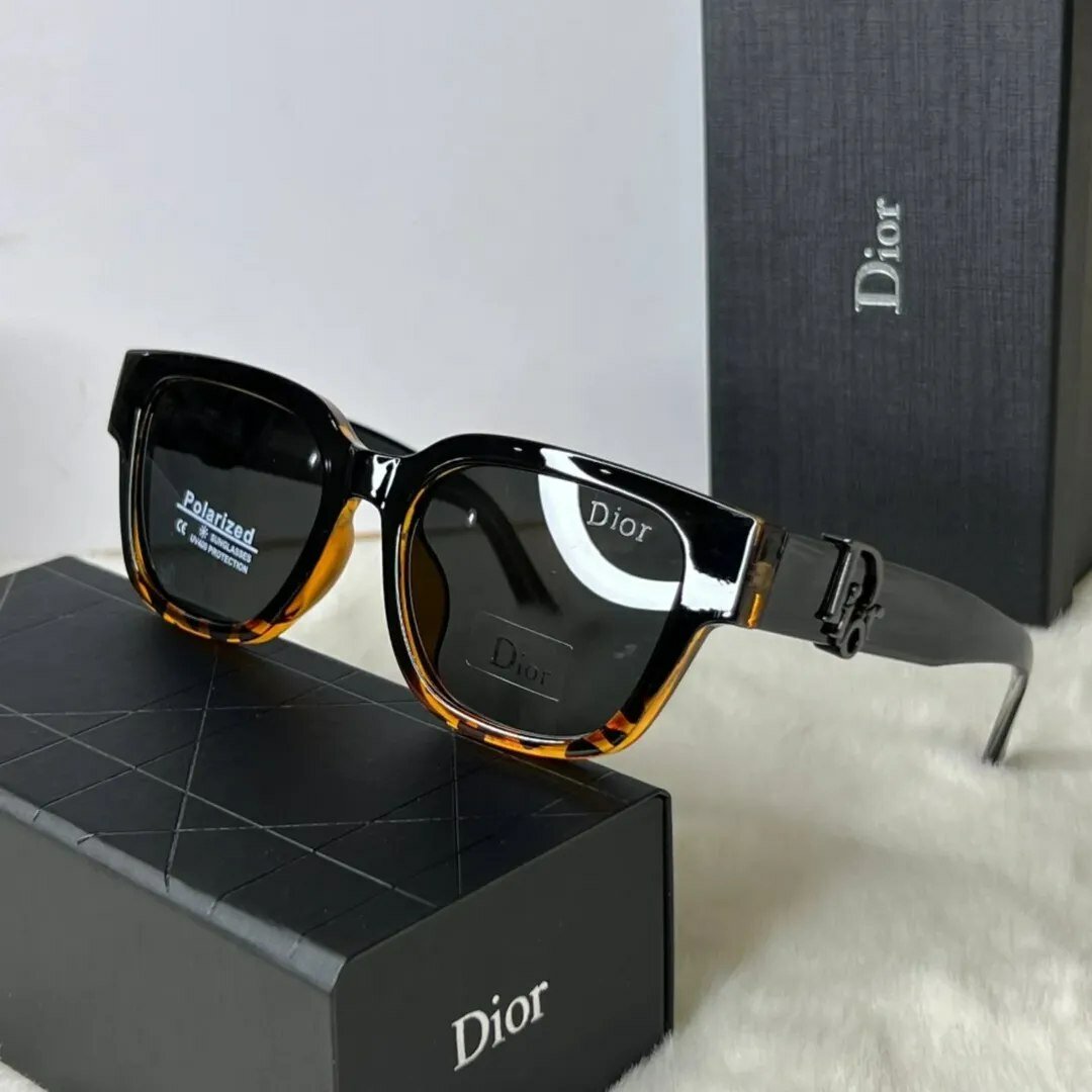 Солнцезащитные очки