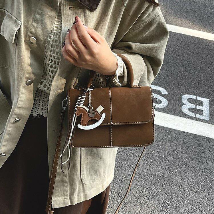 Сумка клатч