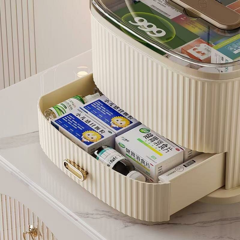 Органайзер-аптечка для лекарств и таблеток с несколькими отсеками — фото 1