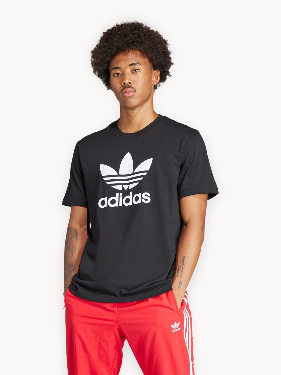 Футболка adidas Originals Adicolor Trefoil, размер XS INT, черный