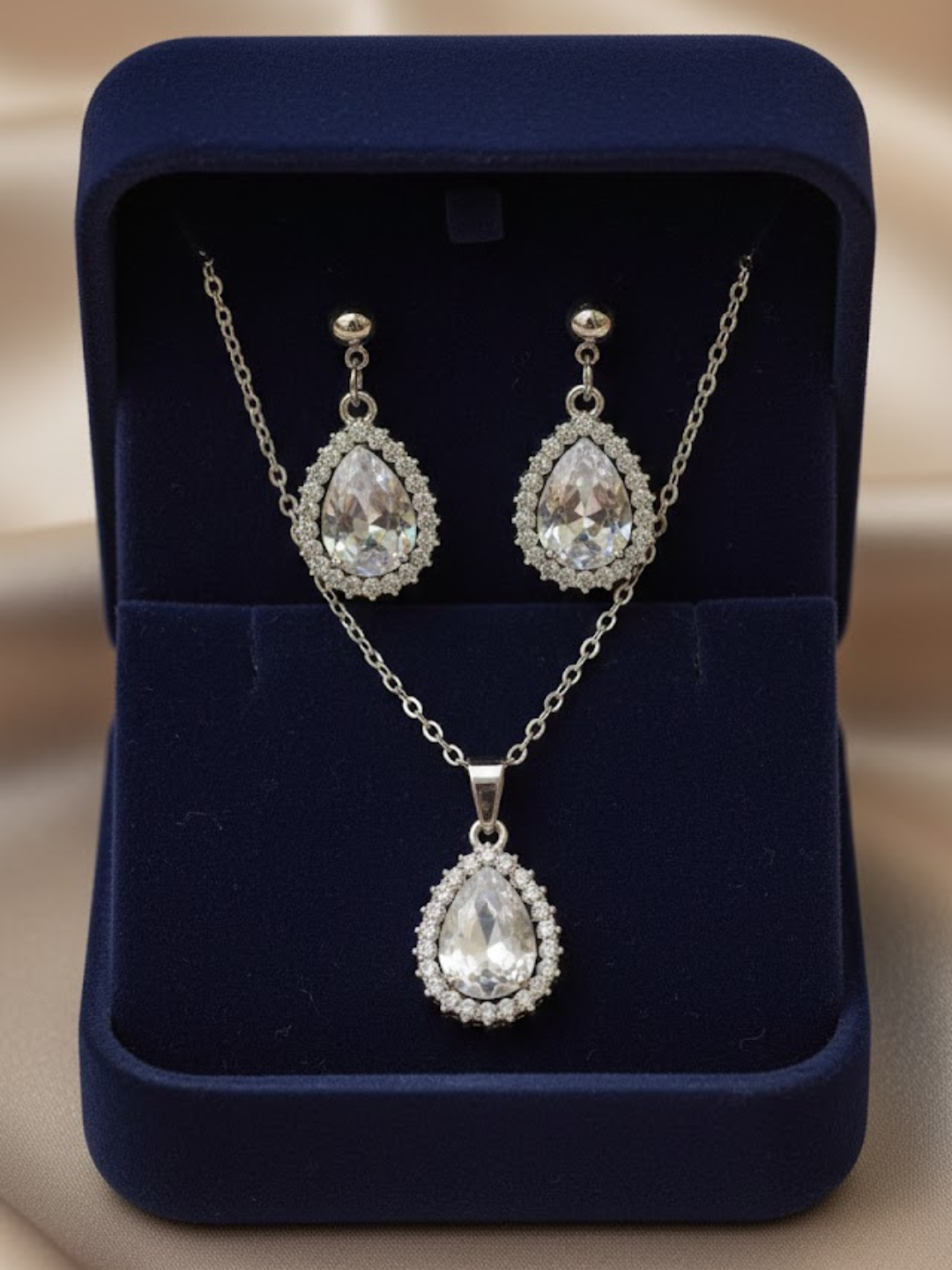 Комплект бижутерии: клипсы, агат синтетический, Swarovski Zirconia