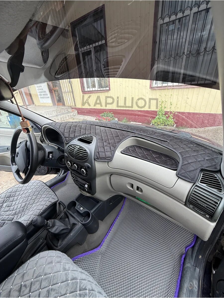 Накидка на панель для Калина 1 с бардачком