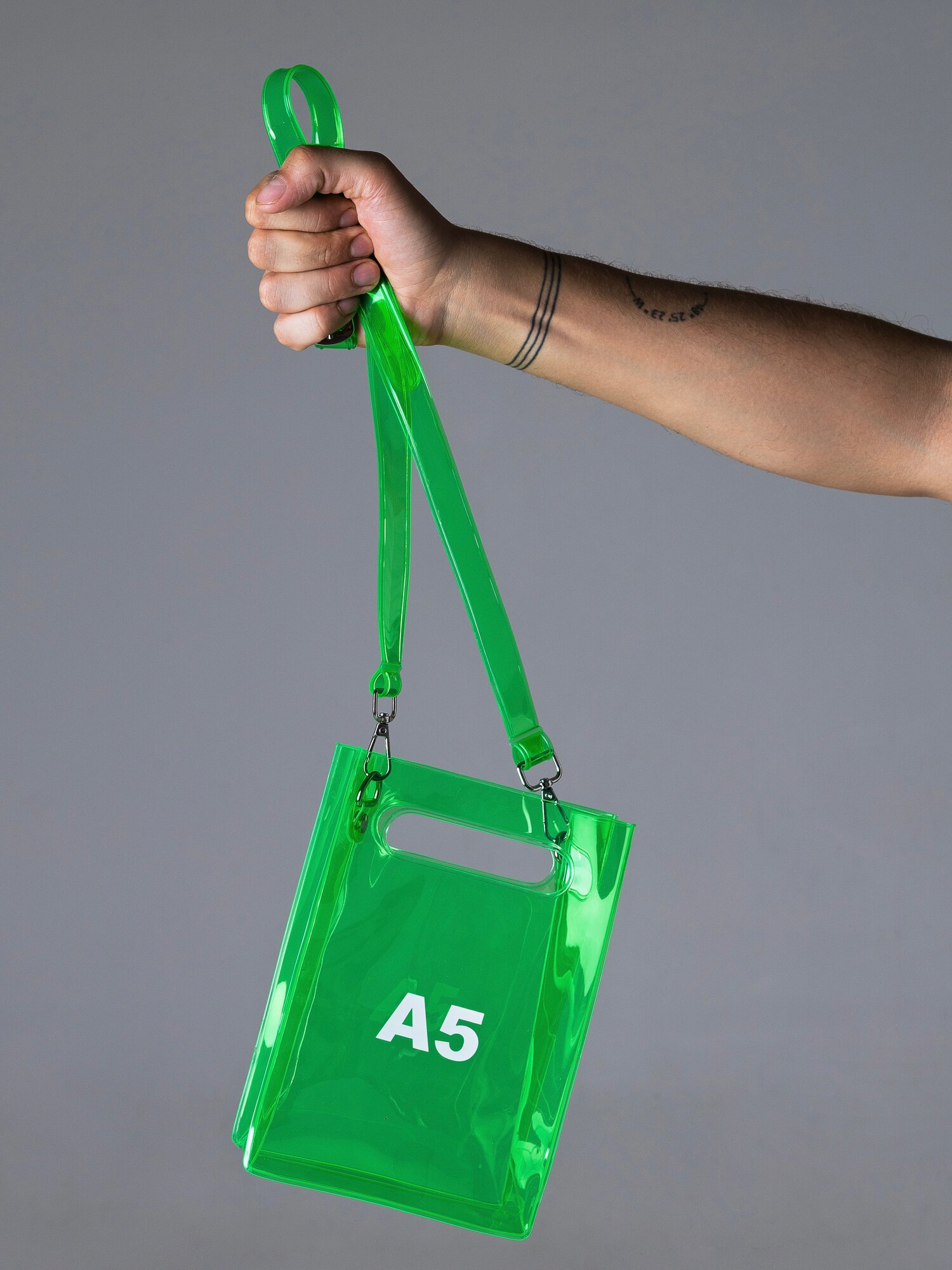 Сумка кросс-боди  Сумка размера А5, фактура гладкая, зеленый — фото 1