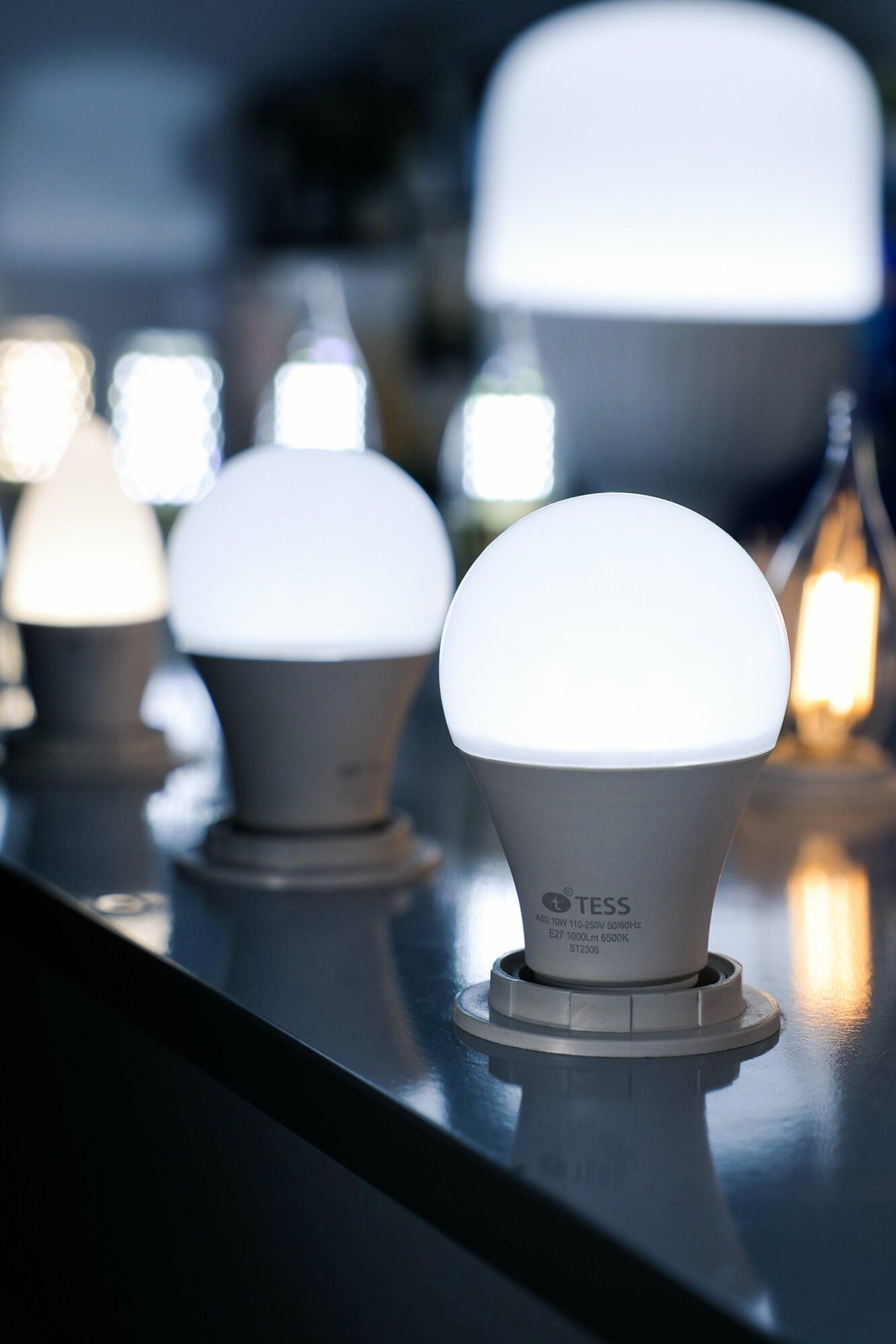 LED, лампа, 7 Вт Патрон E14, TESS, лампочка, для люстры, A+ экономия — фото 1