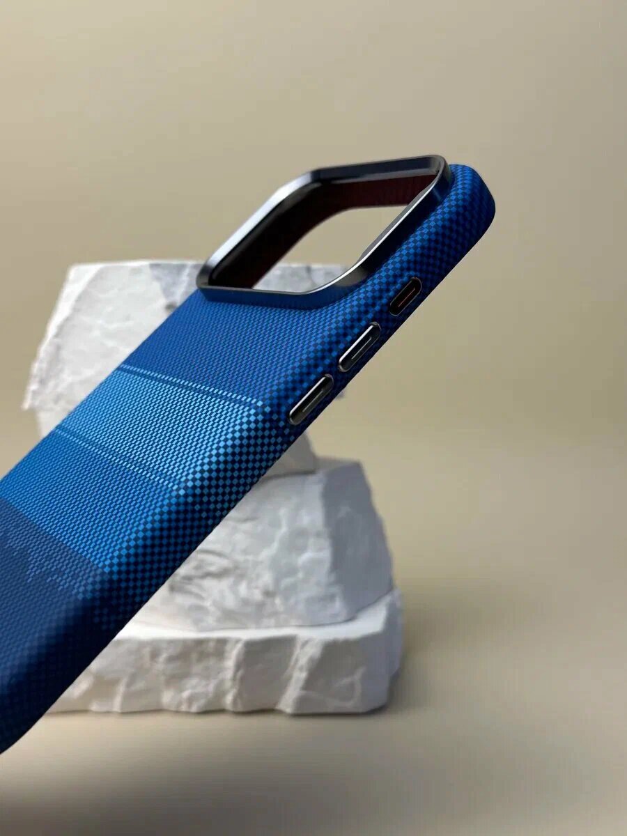 Карбоновый чехол для iPhone 17 Pro Max, ультратонкий, легкий и прочный — фото 1