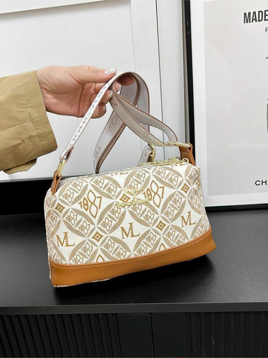 Сумка кросс-боди  Сумка женская седло, фактура гладкая, white — фото 1