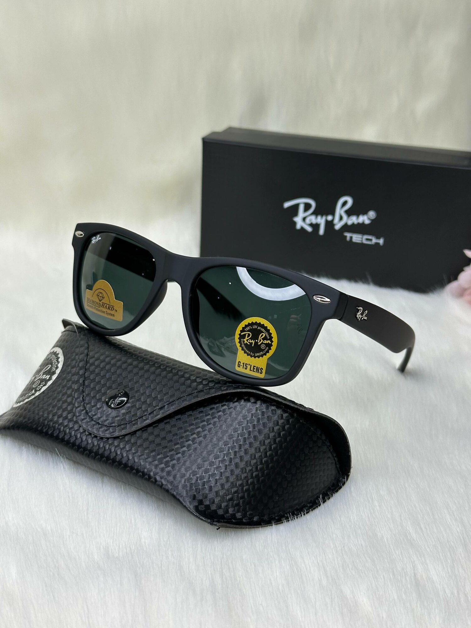 Солнцезащитные очки