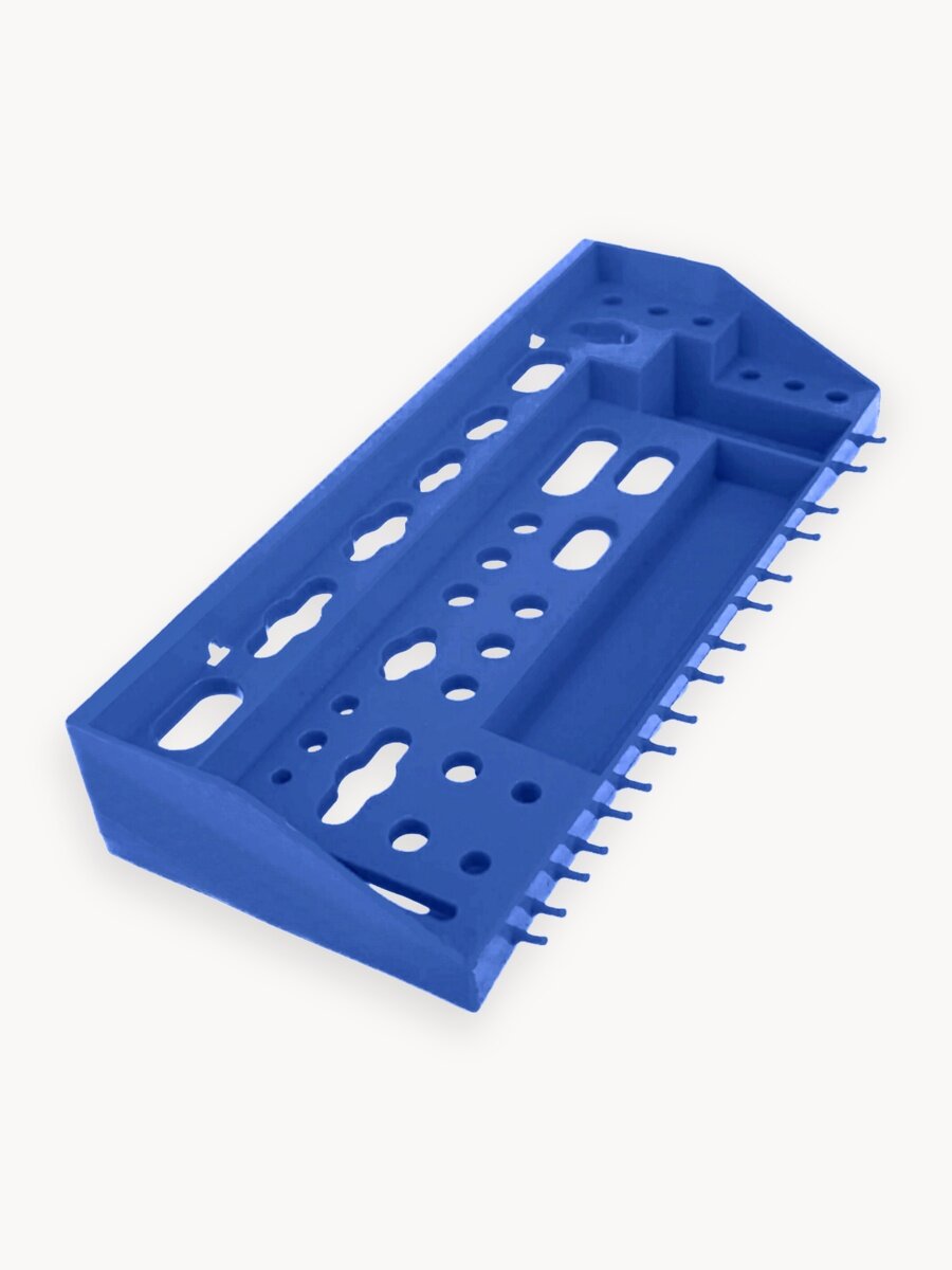 Полка для инструментов Дельта, пластик, на саморезах, настенная, органайзер