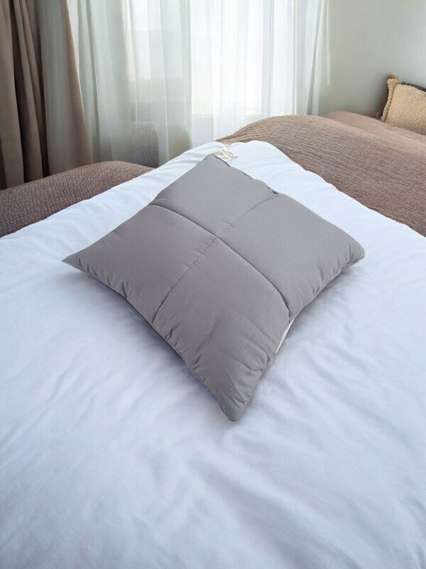 Декоративная подушка LINENS, 35x35х5 см, поплин, холофайбер, серая