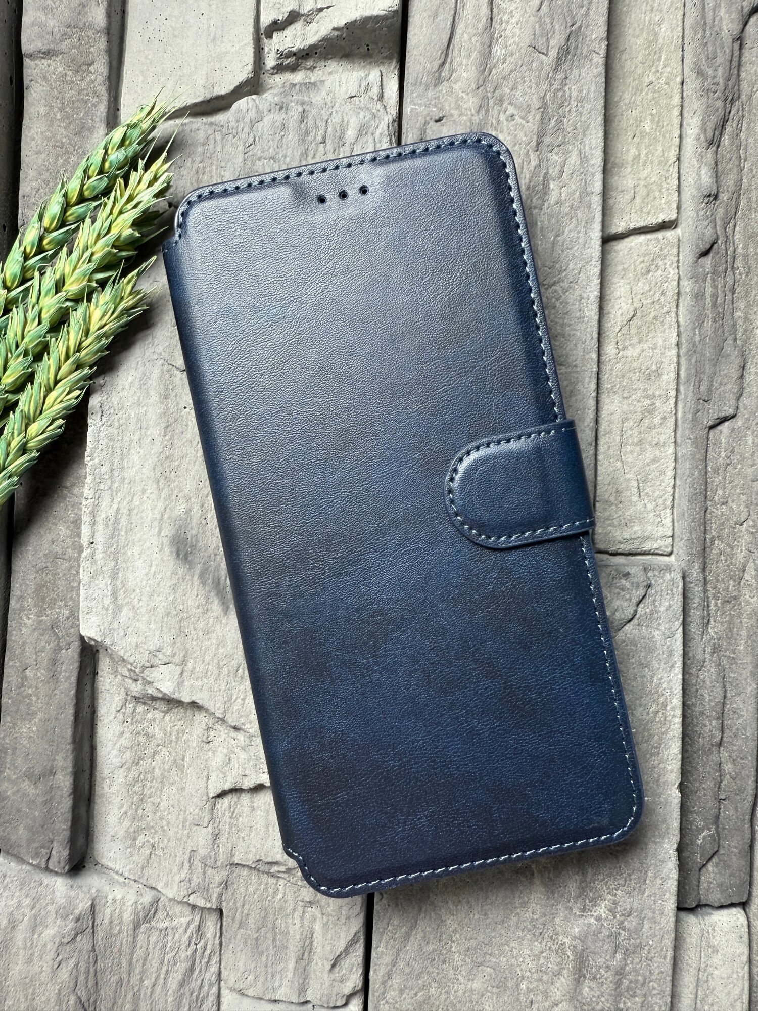 Чехол книжка для Samsung Galaxy M55 кожаный с магнитной застежкой / Самсунг Галакси М55 с хлястиком / flip чехол для Samsung M55 с функцией подставки, синий