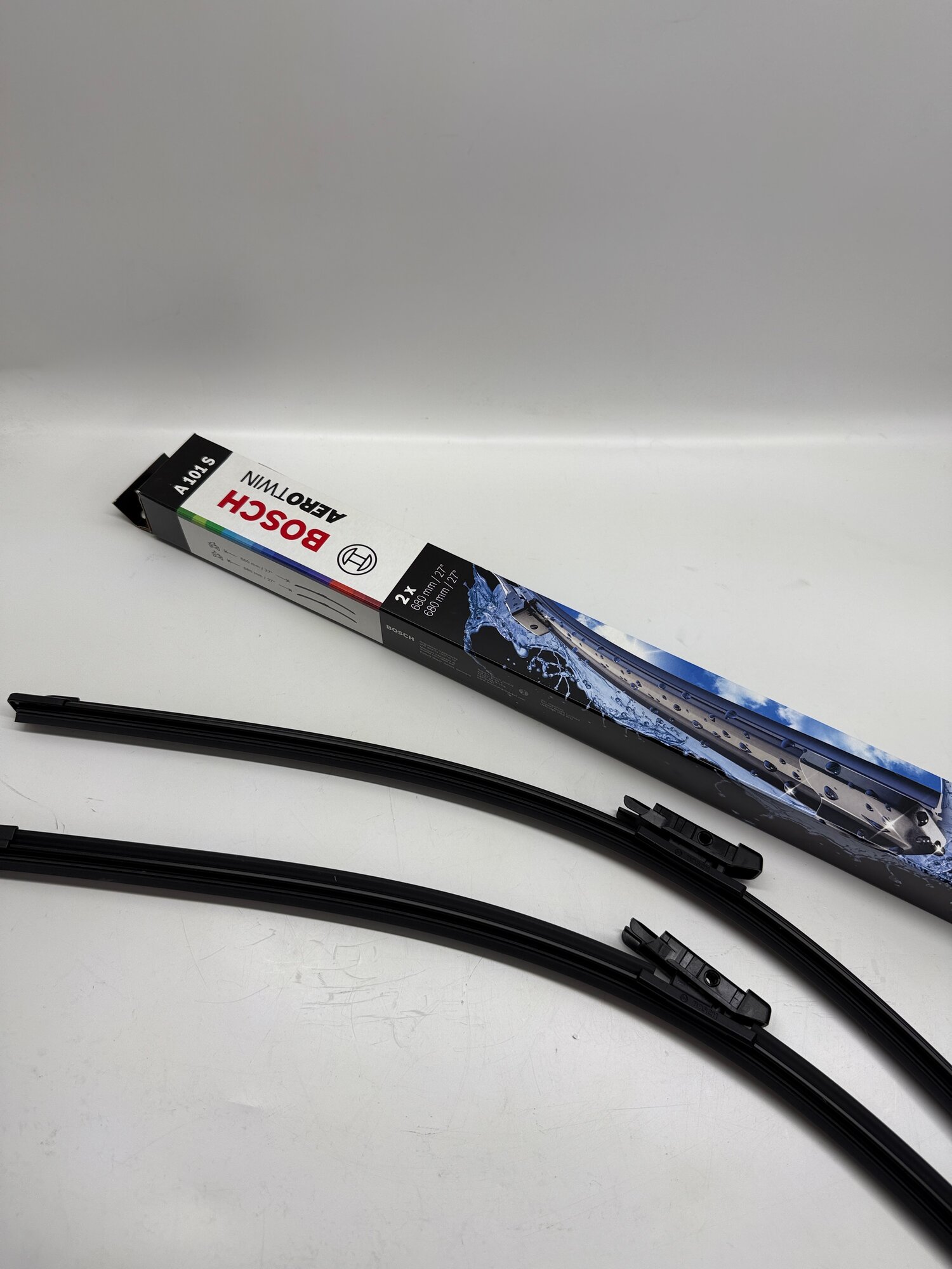 Щетки стеклоочистителя Bosch Aerotwin 3397014115 (a101s), бескаркасные, для Ford Mondeo V, 2шт, 680мм