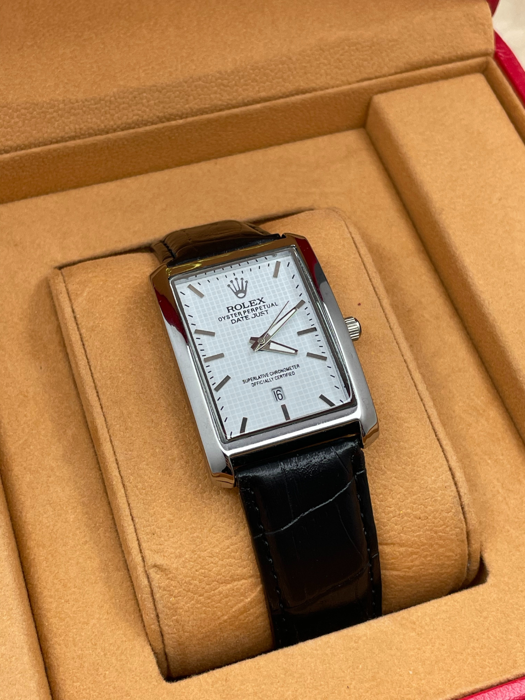 Наручные часы Классика