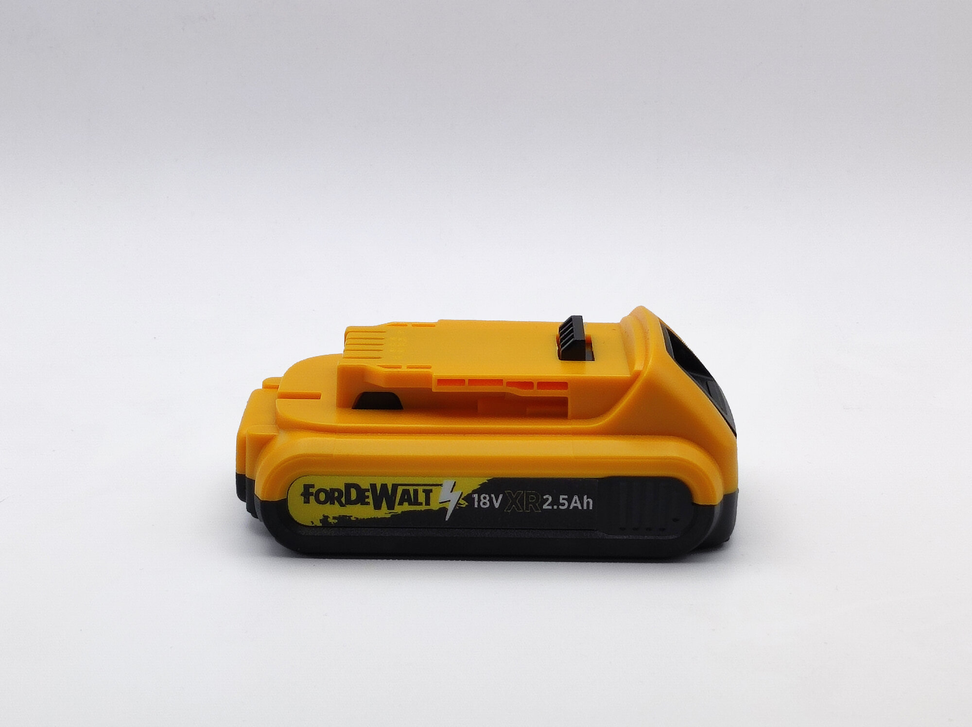 Аккумулятор для Dewalt 18V 2.5Ah Li-Ion Sigma-battery SBDWT-2.5 аккумуляторная батарея Dewalt