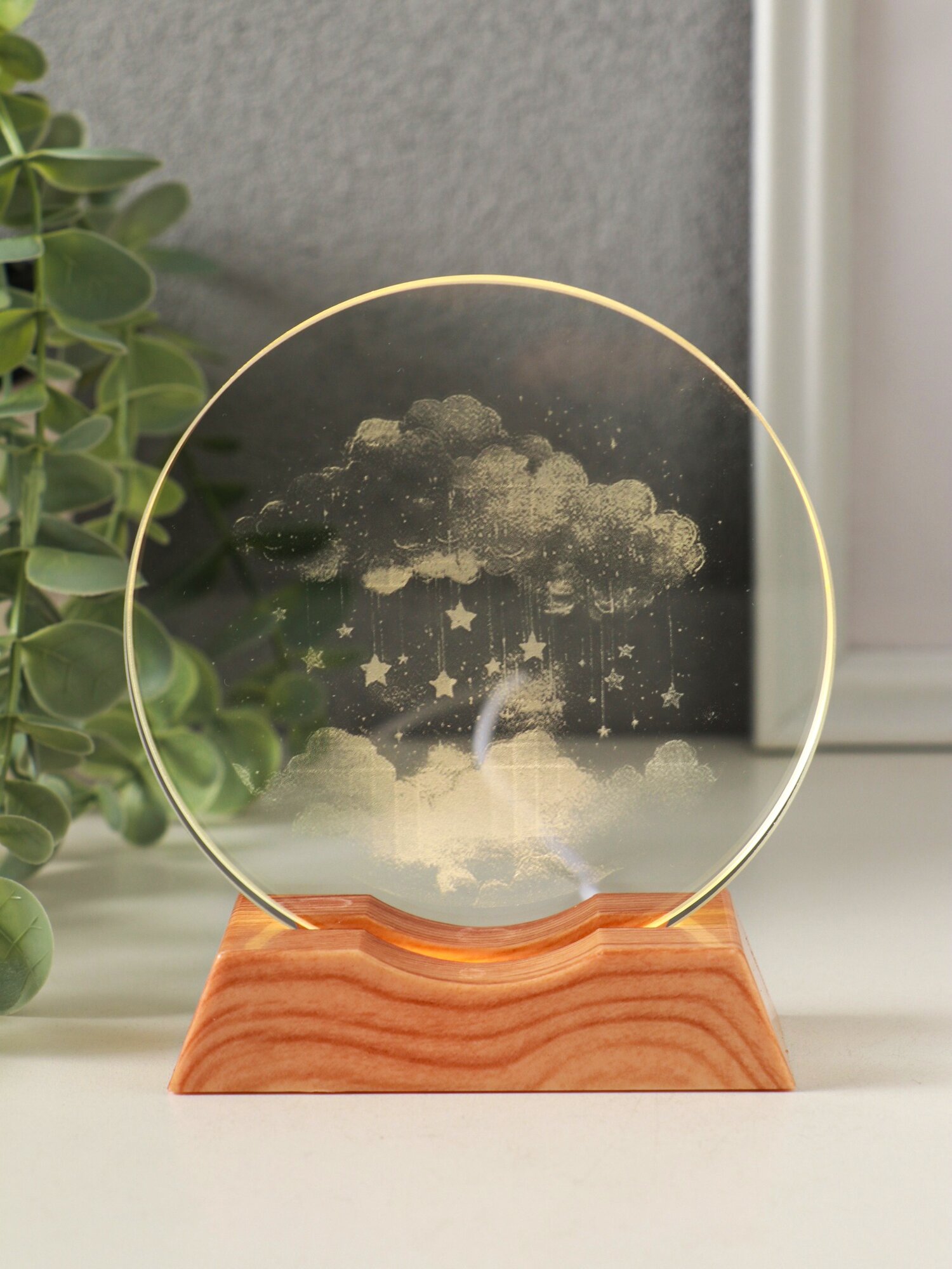 Световая фигурка стекло «Диск. Голограмма: Облако со звёздами» 5×LED d=10 см USB 10×4×11.4 см