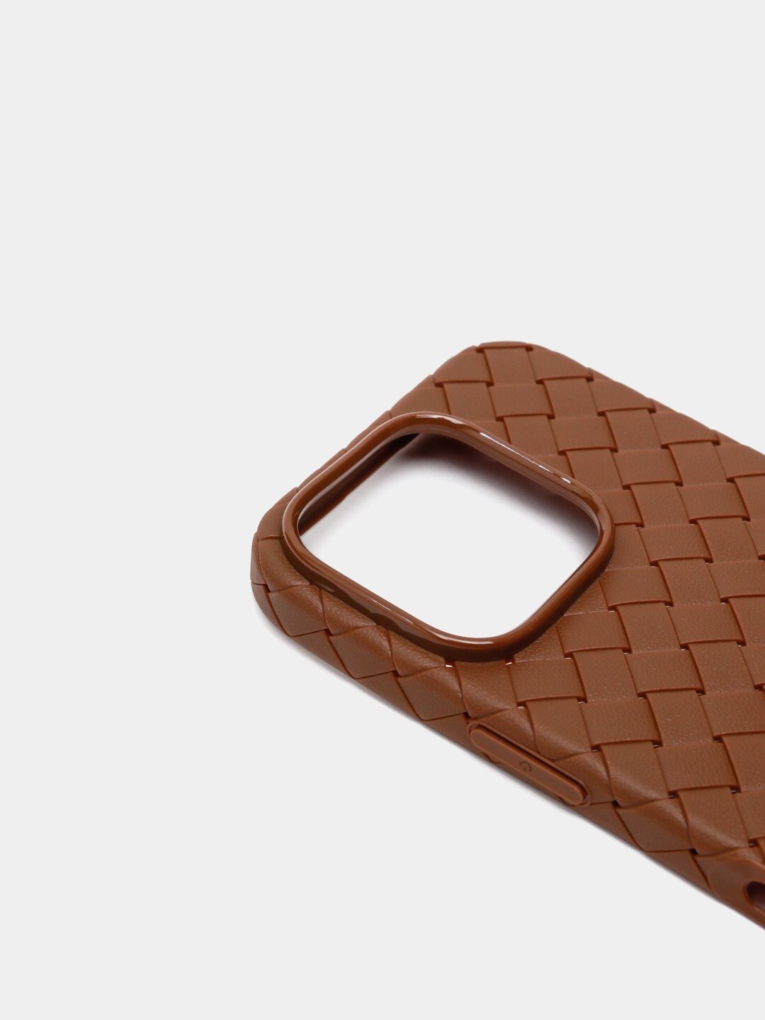 Чехол для iPhone 17, силиконовый, ударопрочный, не оставляет следов от рук , Цвет - Коричневый — фото 1