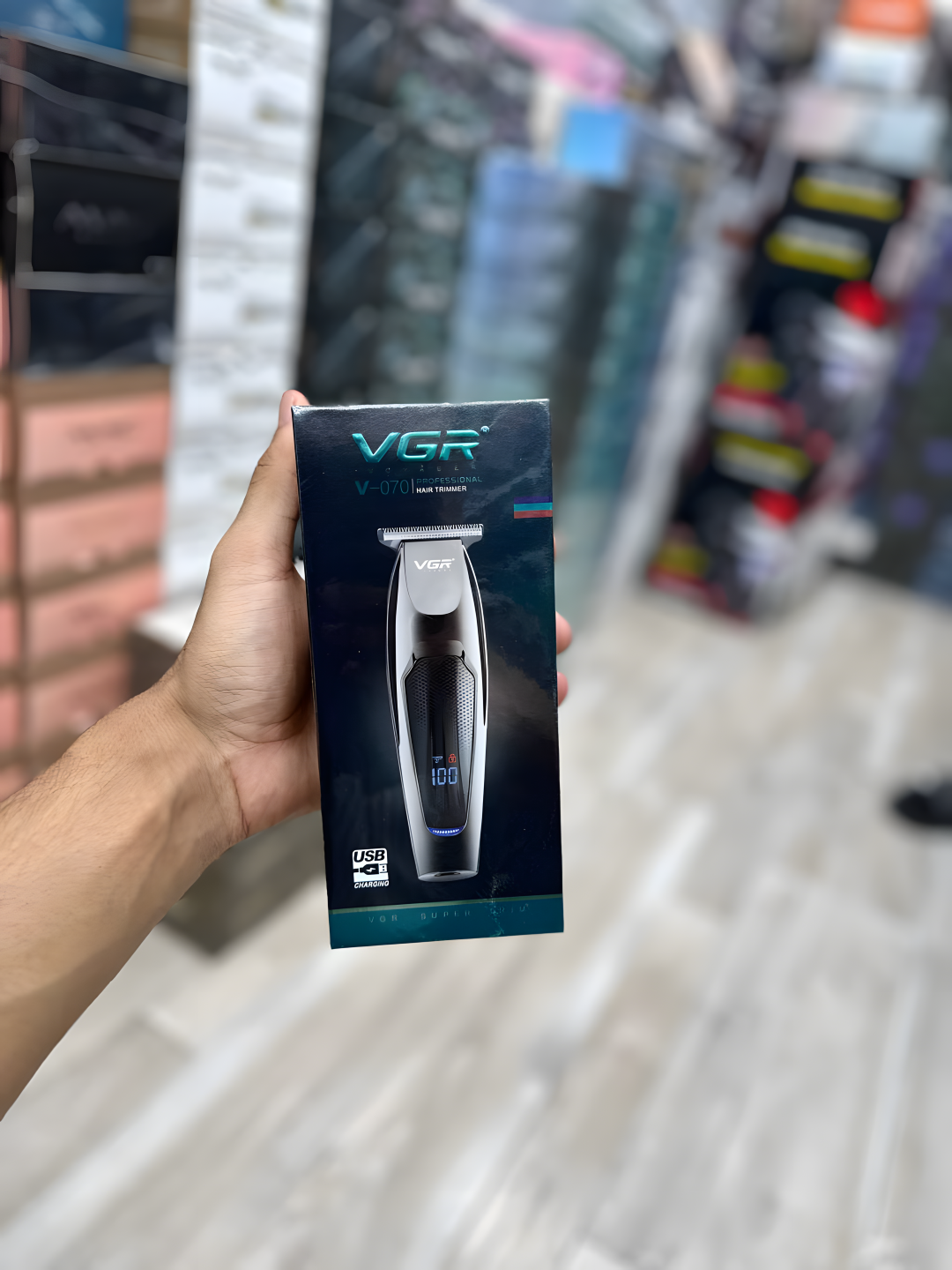 Профессиональный беспроводной триммер VGR V-070 — фото 1