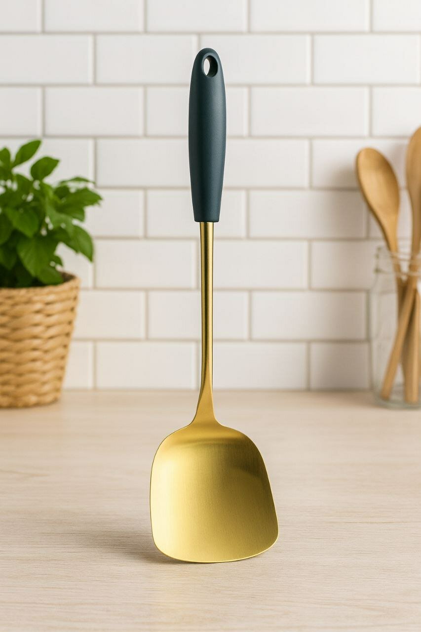Кухонная лопатка DIEO из металла с золотистым с гладкими краями 38 см.