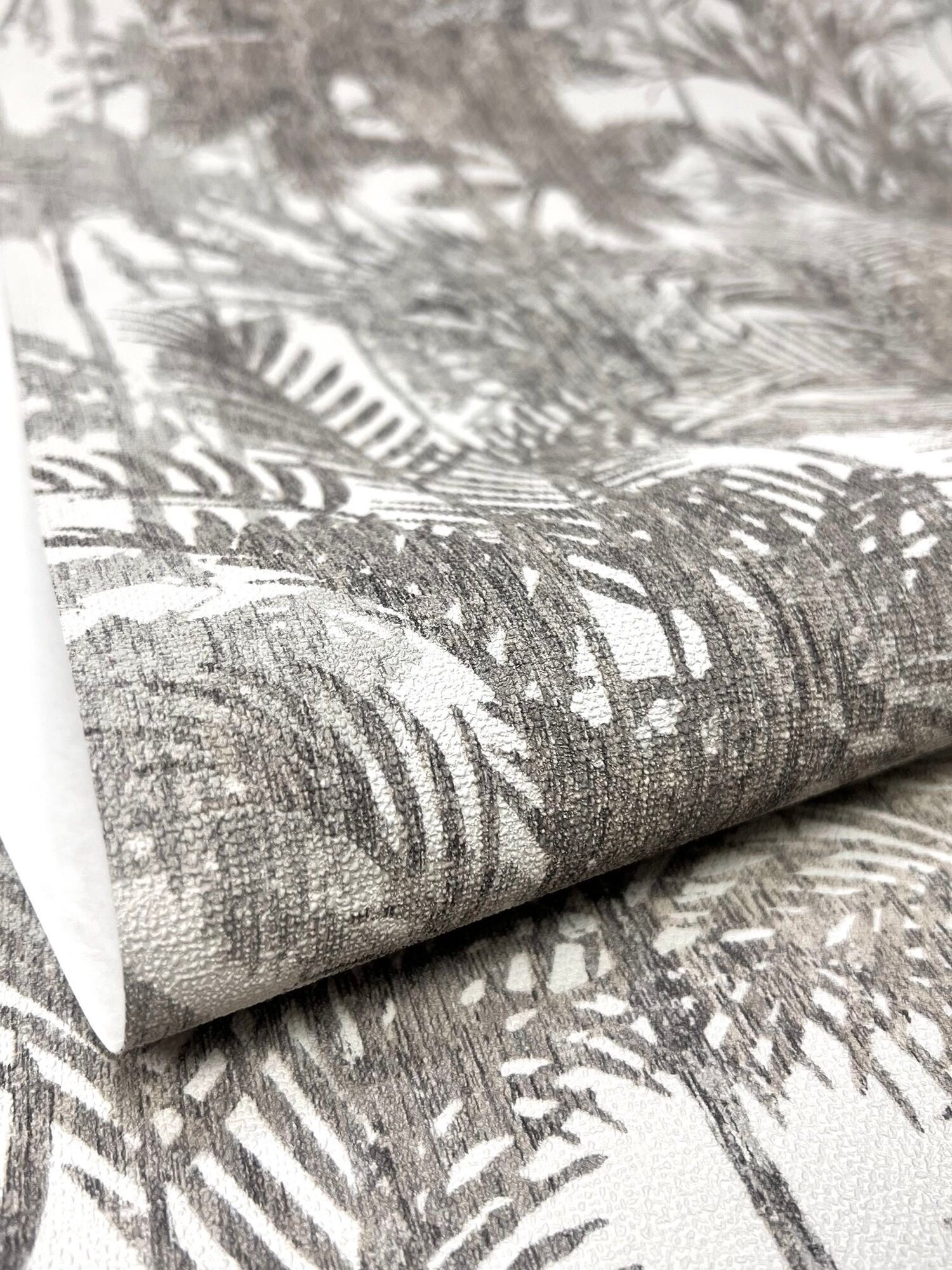 Обои флизелиновые BN 220101 Panthera BN International Нидерланды 10.05 х 0.53 м